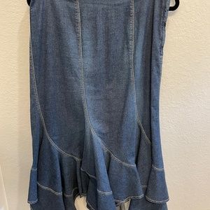 Fun, sassy denim skirt - 12 Petite